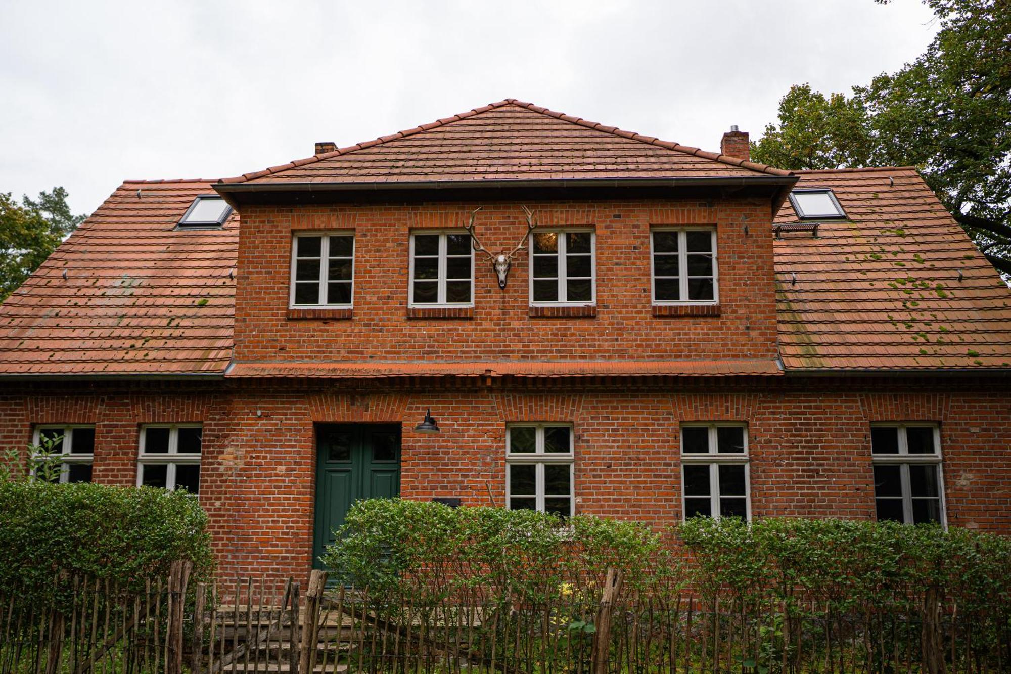 Wald- Und Seeidyll Im Historischen Forsthaus Neuruppin Exterior photo